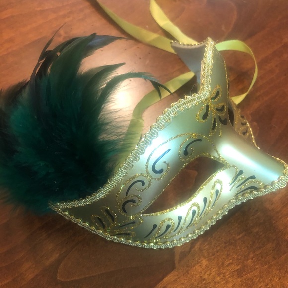 Decorative Mask - Picture 2 of 4